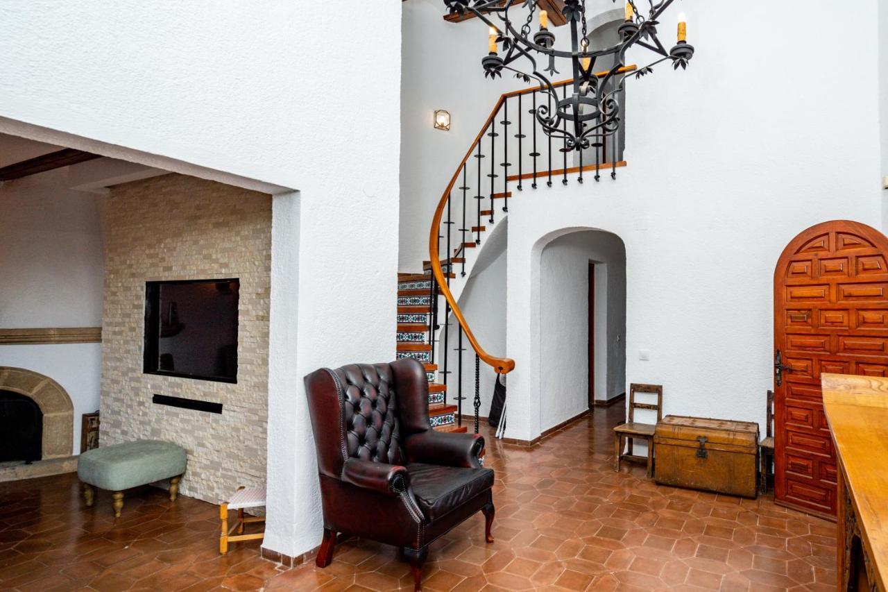 Mediterranean Villa With Amazing Views 자베아 외부 사진